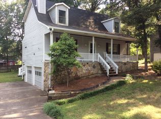 1350 Fairridge Cir SW, Marietta, GA 30008