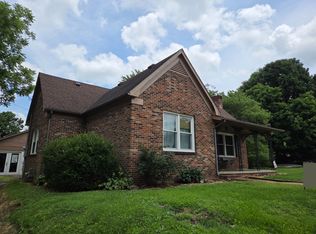 542 S Seminary St, Madisonville, KY 42431