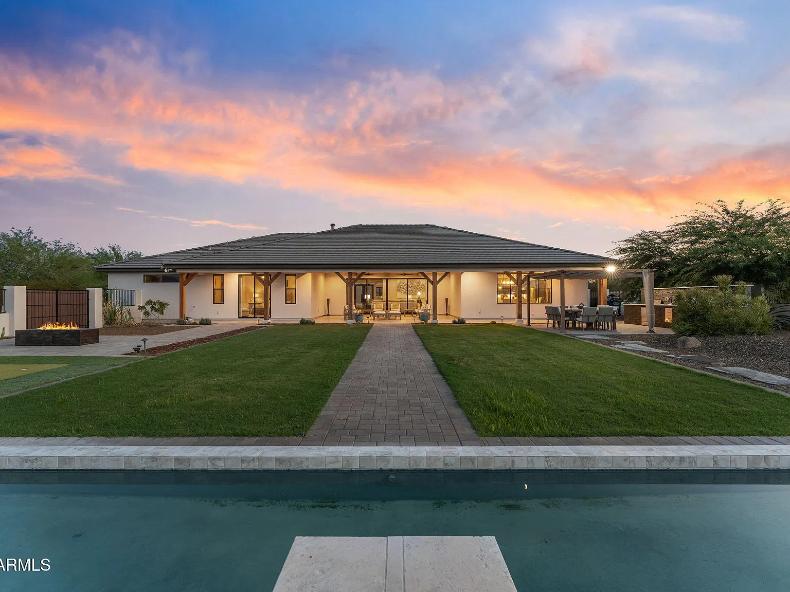 4 bed, 3.5 bath, 4205 sqft, $3,750 — Photo 3