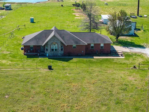 20219 Nicodemus Church Rd, Siloam Springs, AR 72761