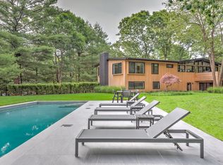7 Oyster Shores Rd, East Hampton, NY 11937