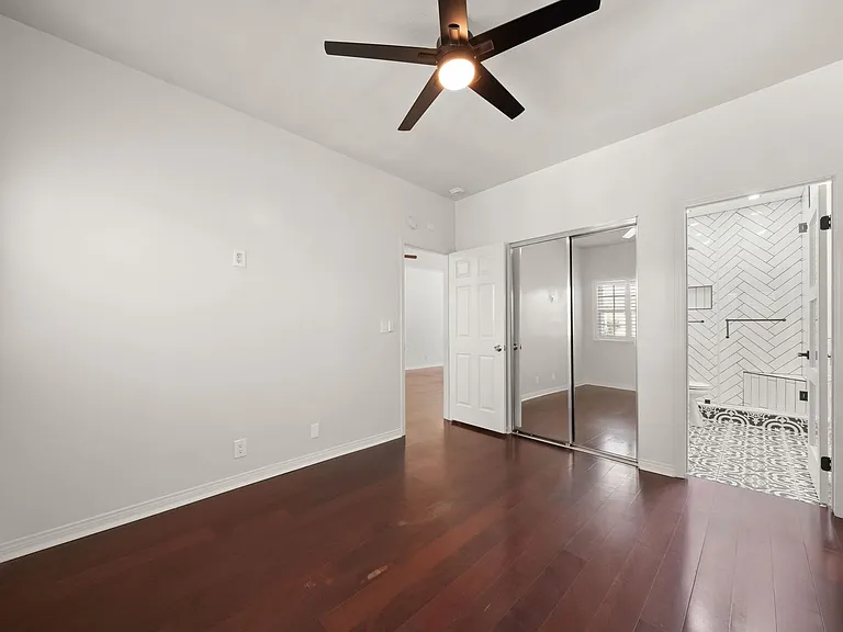 1145 Roswell Ave #203 — Photo 10