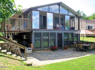 59079 Vernon Rd, Three Rivers, MI 49093