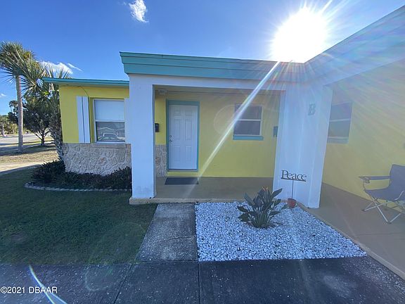 2nd image of 8 Cypress Cir APT A