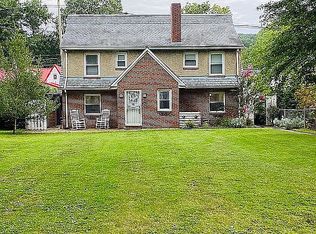 3811 Staunton Ave SE, Charleston, WV 25304