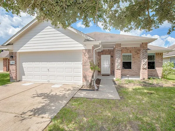 2934 Standing Springs Lane, Dickinson, TX 77539