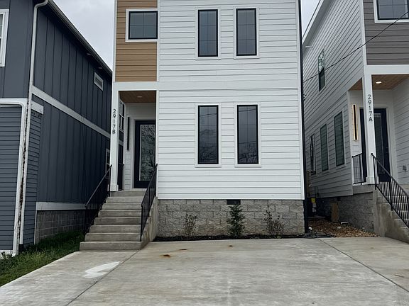 3rd image of 2917B Morningside Dr