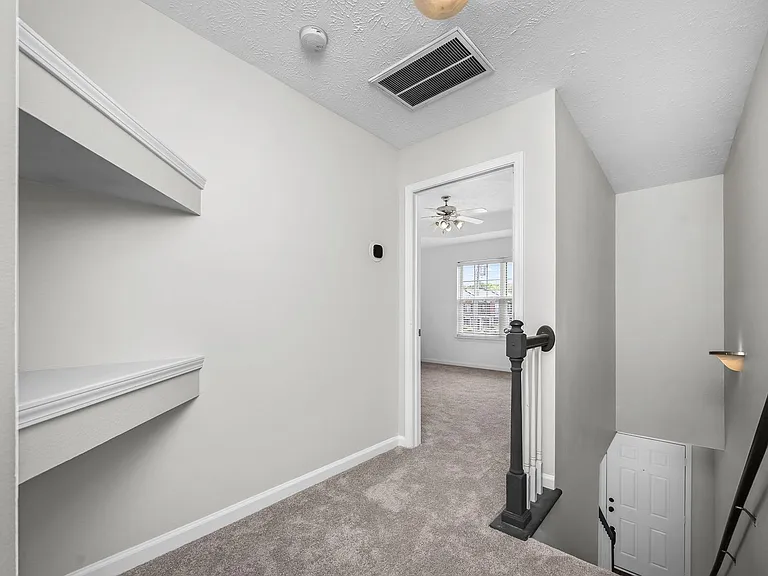 340 Stewarts Landing Cir — Photo 20