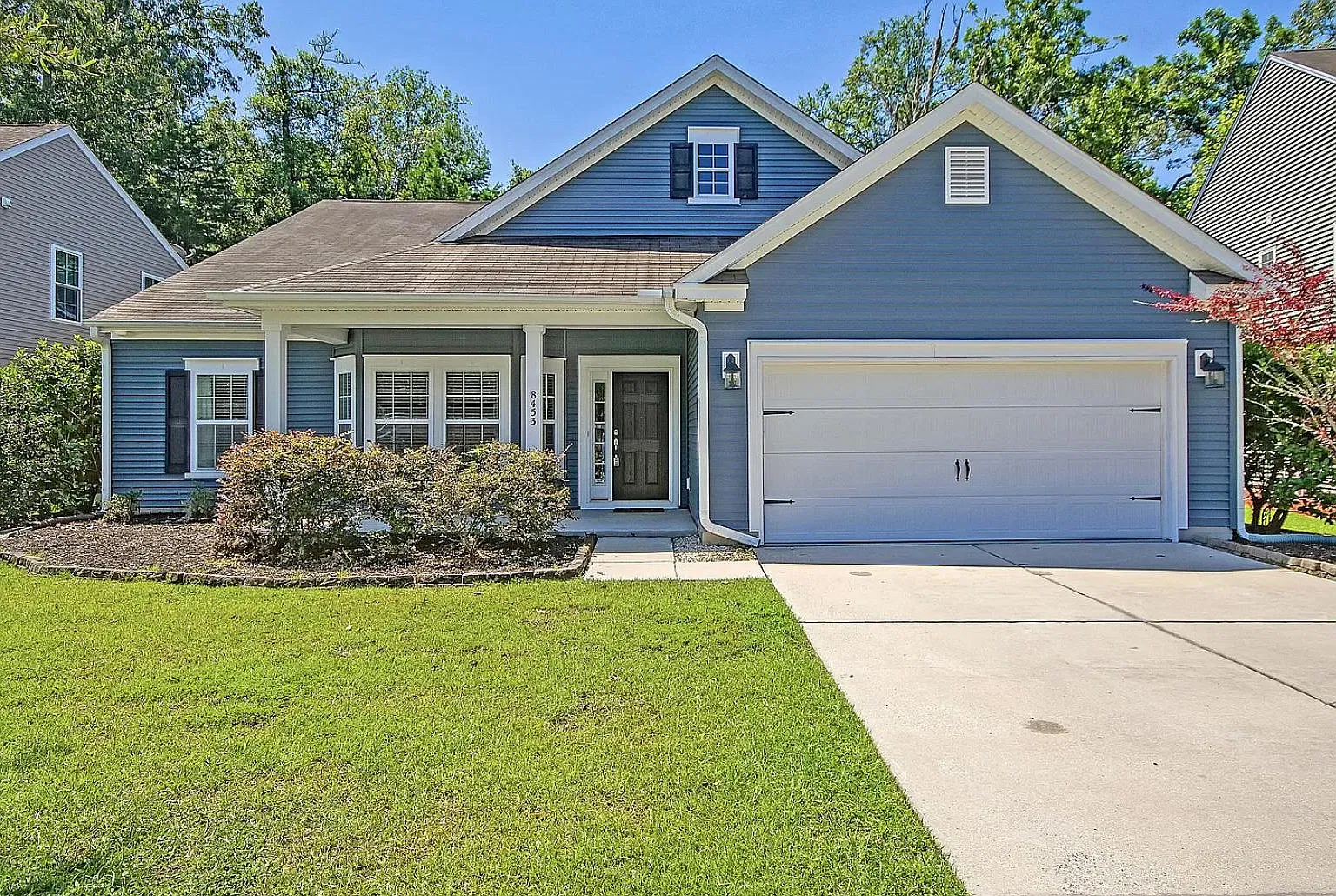 3 bed, 2356 sqft, $2,950 — Photo 1
