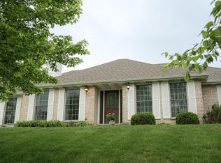 1439 Swiss Ct, Valparaiso, IN 46383