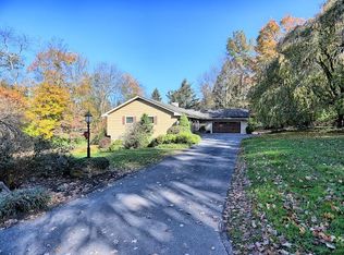 7 Strawberry Ln, Lewistown, PA 17044