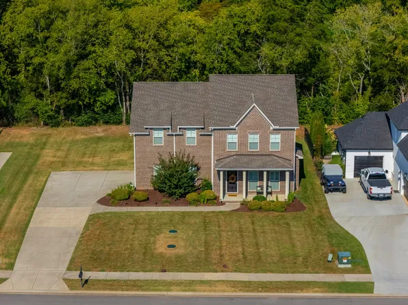 1131 Owen Layne Dr, Murfreesboro, TN 37129