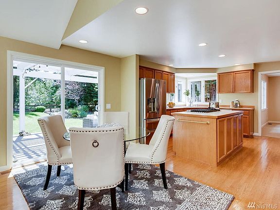 5th image of 14011 SE 64th St