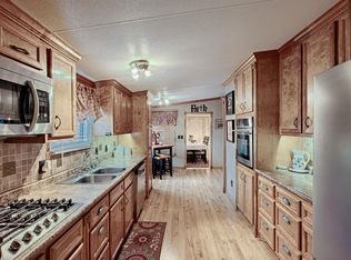 1335 E Stroker Rd, Crosby, TX 77532