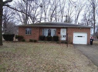 6220 Eavenson Rd, Brookpark, OH 44142