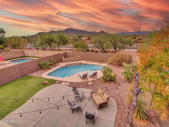 1806 W TWAIN Drive, Anthem, AZ 85086