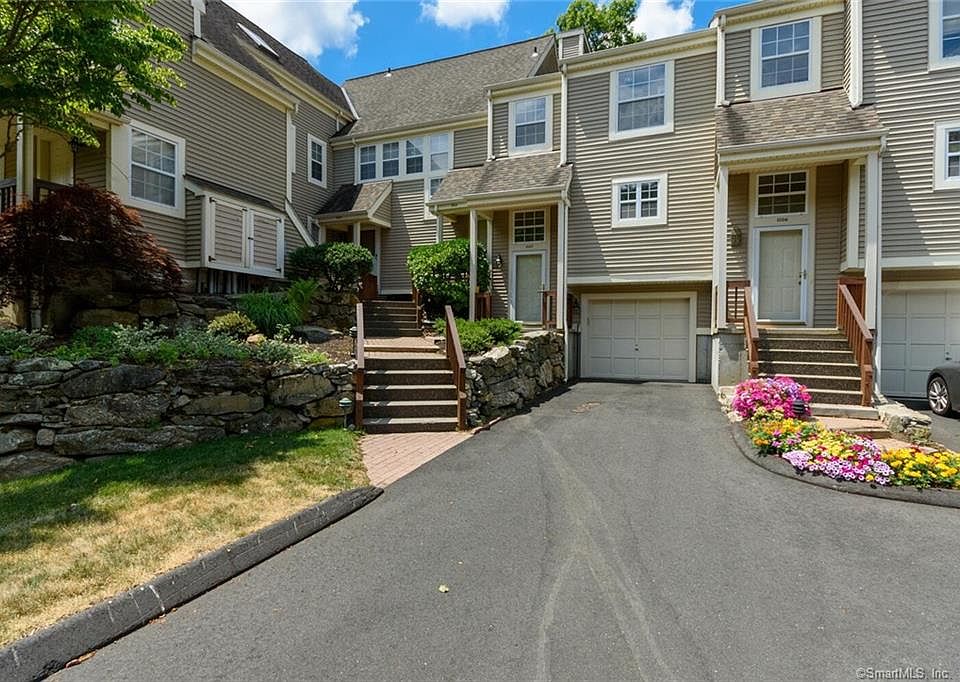 1st image of 1007 Foxboro Dr Unit 1007