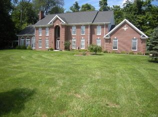 2106 N Elm Tree Rd, Saint Paris, OH 43072