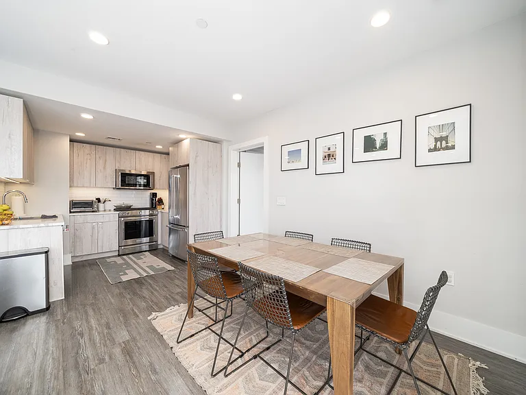 77 Madison St #3 — Photo 8