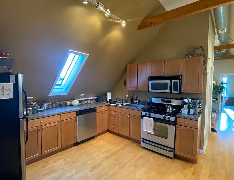 2239 N Spaulding Ave #3 — Photo 7