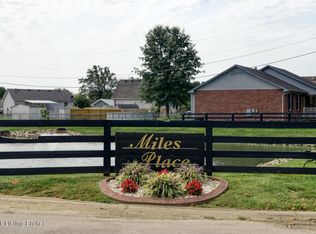 132 Miles Dr, Shepherdsville, KY 40165