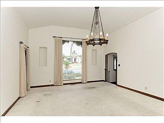 4th image of 3606 Lotus Dr
