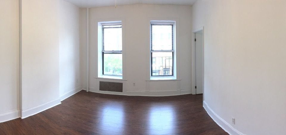 1st image of 100 W 106th St APT 3W