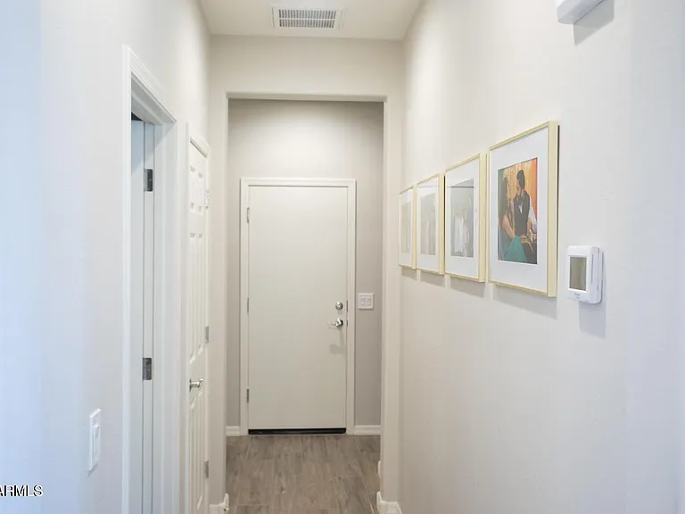 9969 W Robin Ln — Photo 23