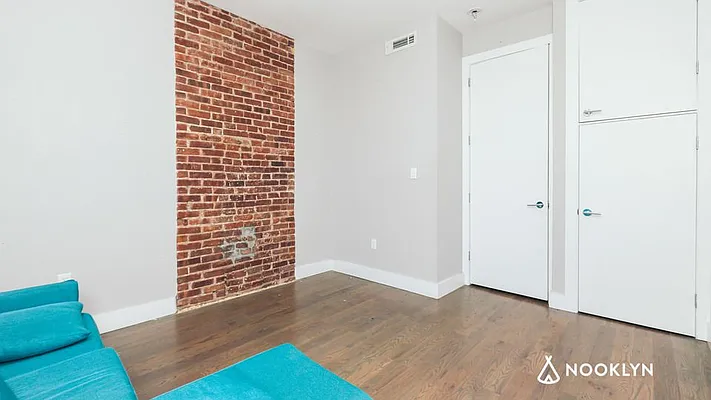 Rented by Nooklyn NYC LLC | media 14