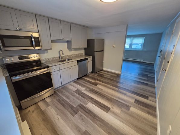 448 Chestnut Hill Rd #2