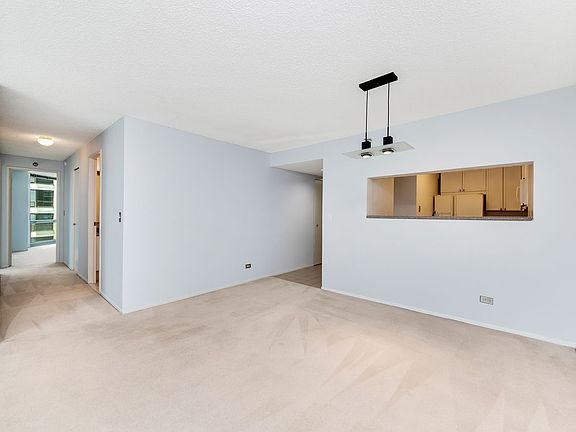 5th image of 195 N Harbor Dr APT 2206