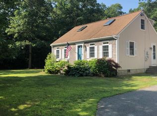 62 Oakdale Ave, Marion, MA 02738