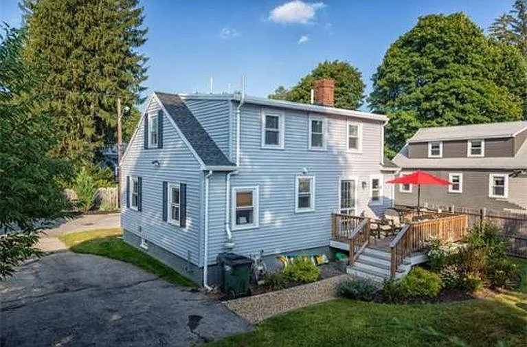 5 Sylvester St — Photo 3