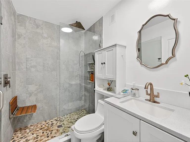 1099 Grove Ave — Photo 59