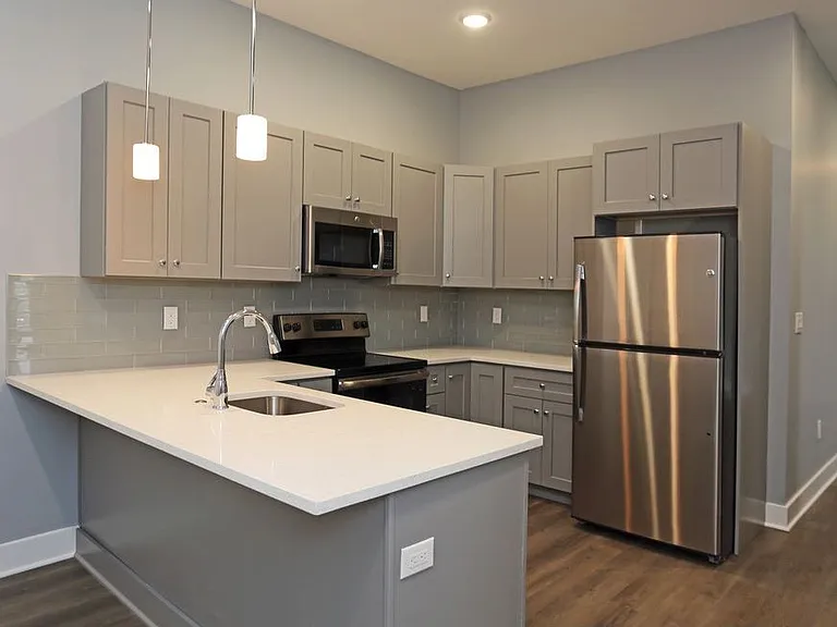 3925 Haverford Ave -The GrandView West — Photo 4