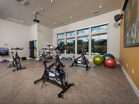24 hour Spin/ Fitness on-demand room