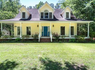 189 Pecan Dr, Summerville, SC 29483