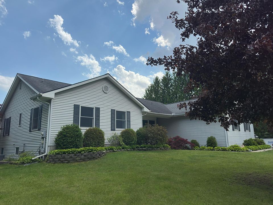 1st image of 9868 Willow Rd