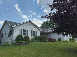 9868 Willow Rd, Willis, MI 48191