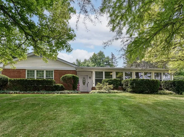 5828 Andover Rd, Indianapolis, IN 46220