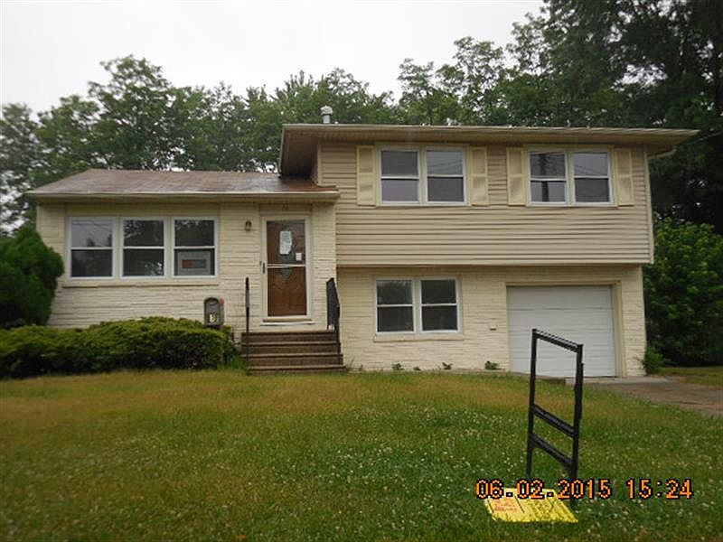 2nd image of 54 Enders Dr