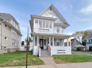 356-358 Midland St, Bridgeport, CT 06605