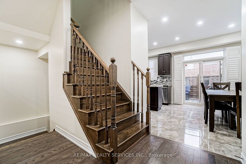Brampton Townhouse for rent - 3 Bedrooms — photo 16