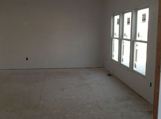 520 Oliver St, Bordentown, NJ 08505