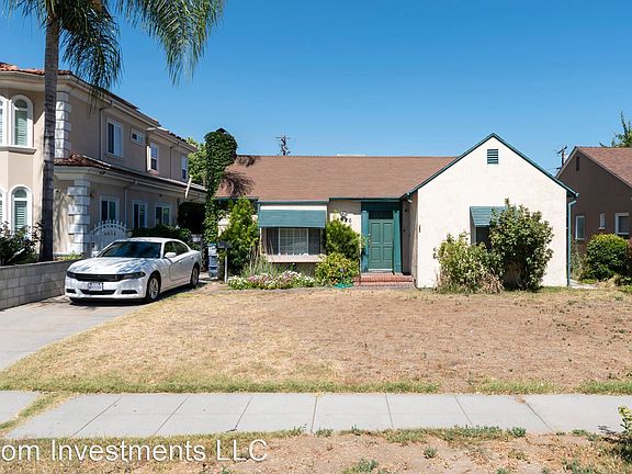 2nd image of 5828 Camellia Ave