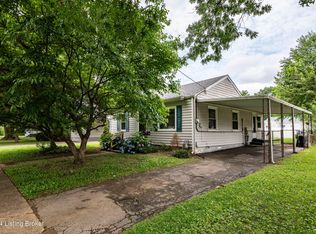 4033 Glenhurst Ave, Shively, KY 40216