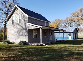 201 N Moffett Ave, Jeffers, MN 56145