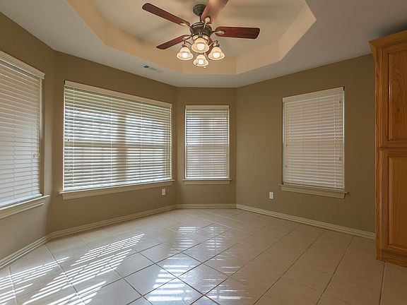 5th image of 4 Sullivan Dr