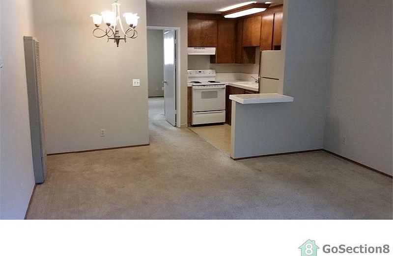 1st image of 611 Rebecca Way APT 2
