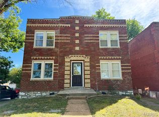 6142 Morganford Rd, Saint Louis, MO 63116